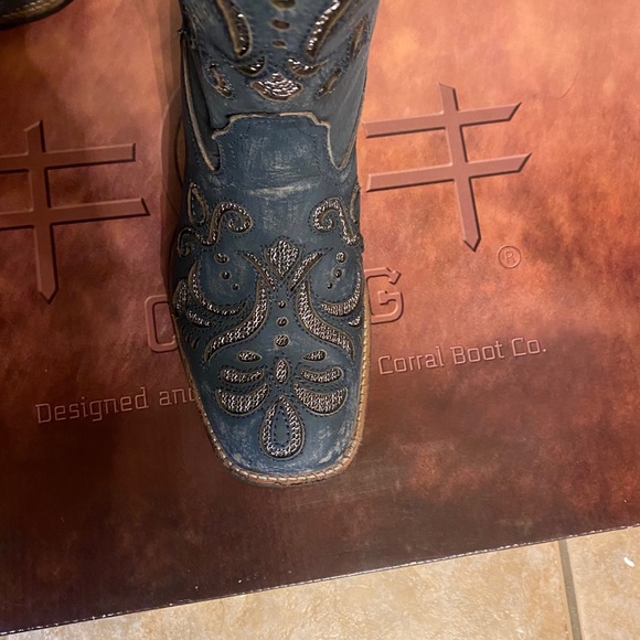 Roper Navy and silver inlay boots size 6 - Picture 4 of 9